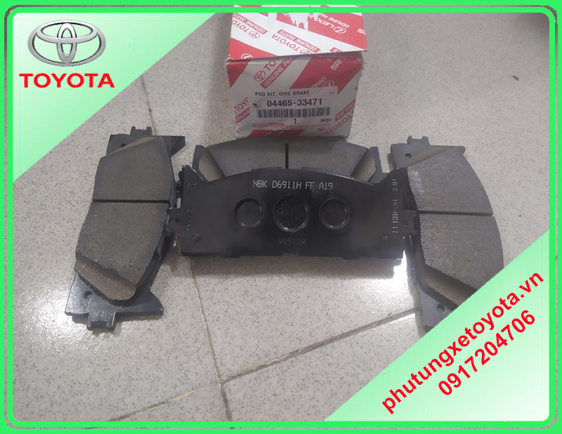 Bố thắng trước Toyota Camry 