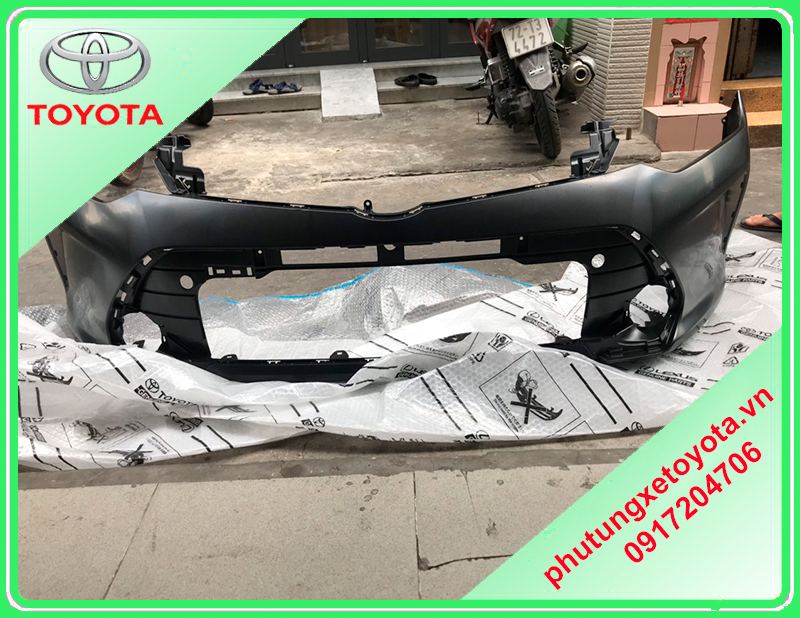 Cản trước Toyota Camry 2016