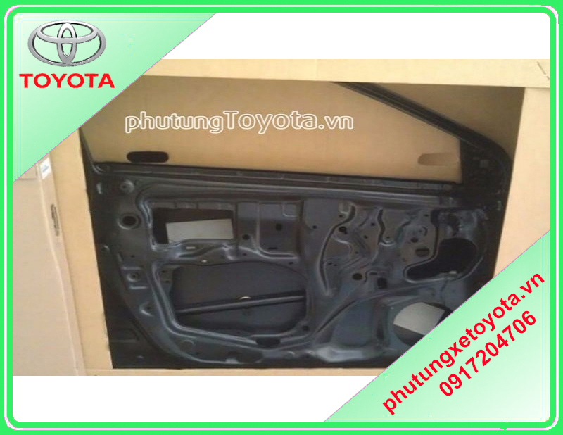 Cánh Cửa Sau Toyota Innova 2017