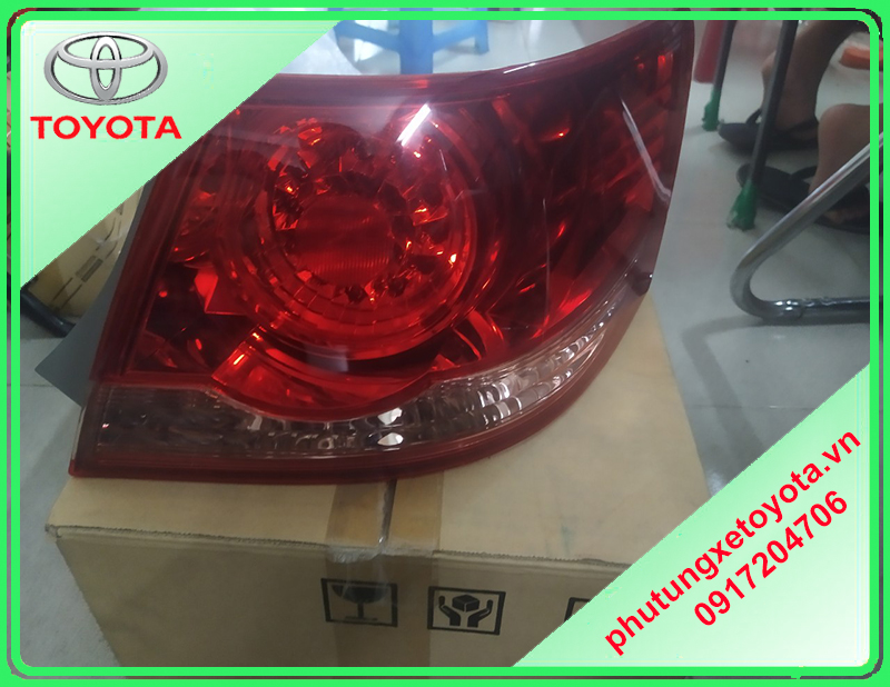 Đèn hậu (đèn lái) Toyota Altis 2005