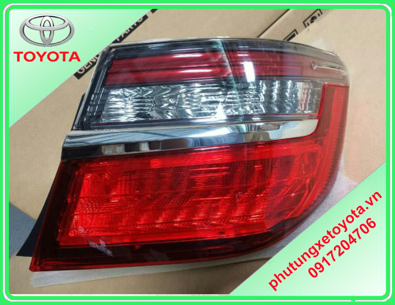 Đèn hậu Toyota Camry 2015