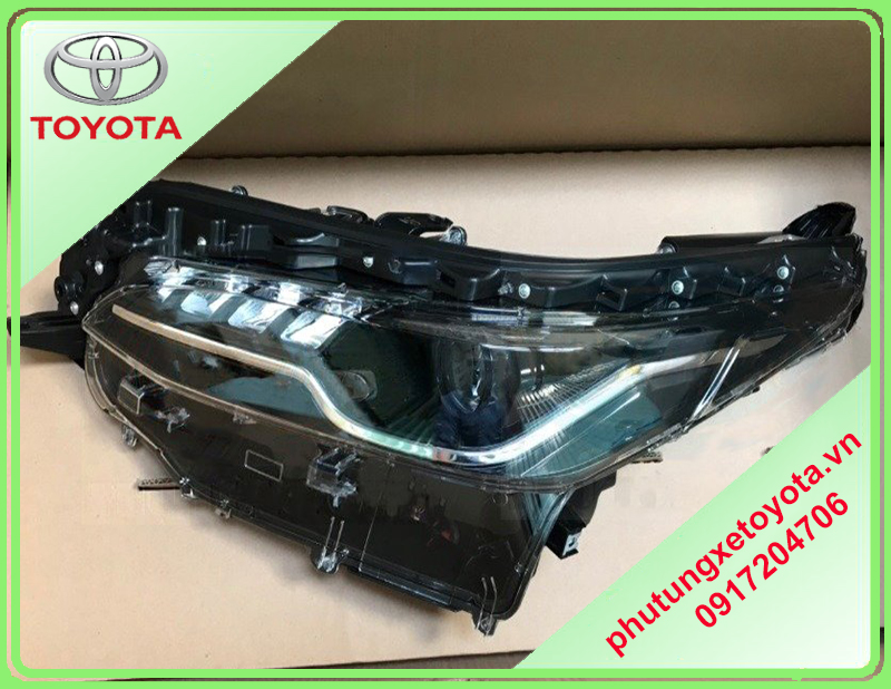Đèn pha Toyota Fortuner 2021