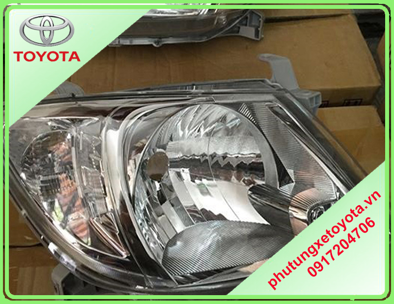 Đèn pha Toyota Hilux 2010