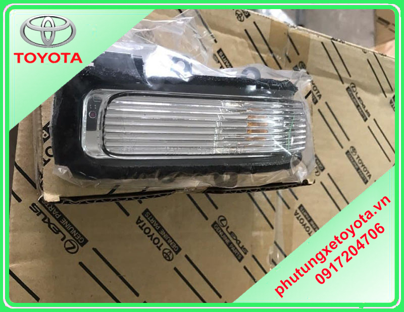 Đèn xi nhan gương Toyota Innova 2011-2016