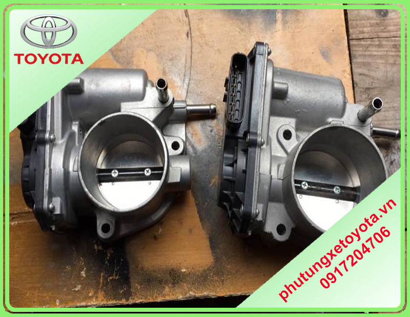 Họng ga Toyota Altis 2015