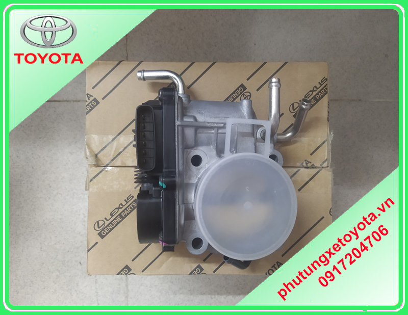 Họng ga Toyota Camry 