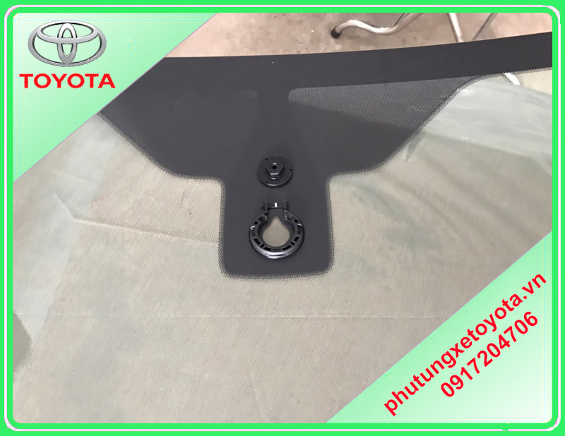 Kính chắn gió Toyota Wigo 2019