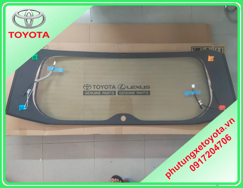 Kính Cốp Sau Toyota Fortuner 2017