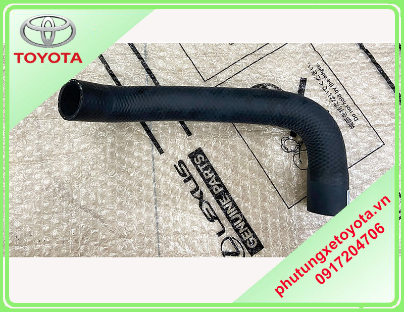 Ống nước dưới Toyota Cross 2021