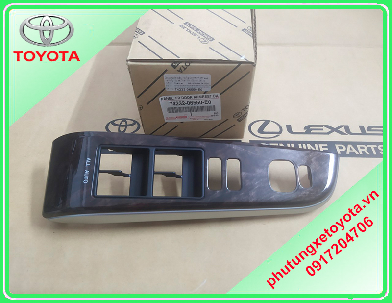Ốp công tắc lên kính tống Toyota Camry 2012