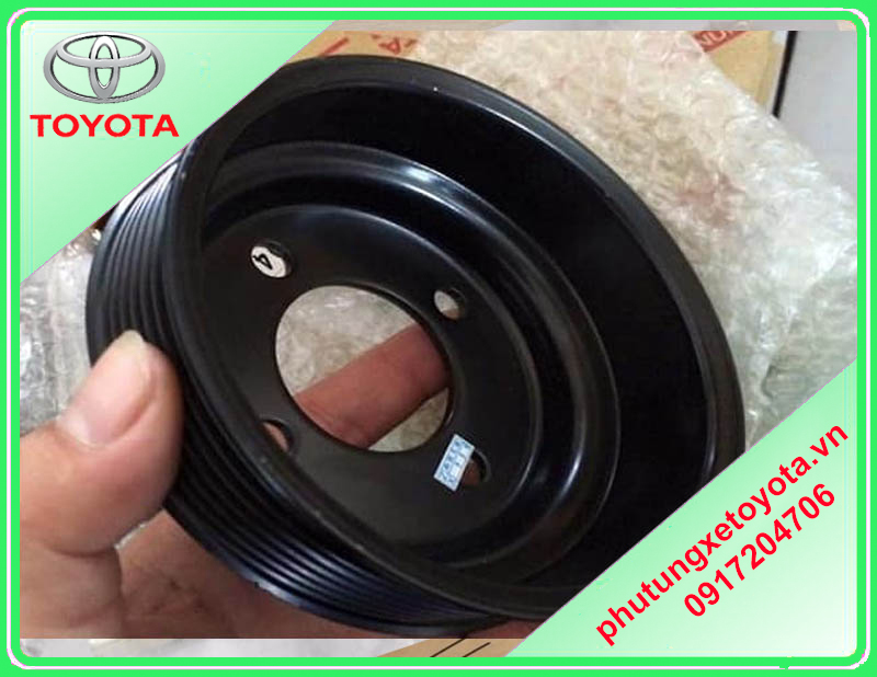 Puly bơm nước Toyota Innova