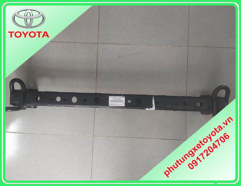  Thanh xương đầu xe Innova 