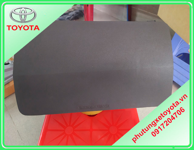 Túi khí bên phụ Toyota Fortuner 2010