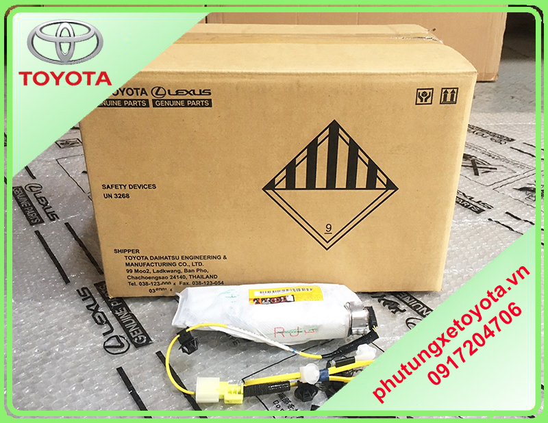 Túi khí ghế trước Toyota Camry 2019