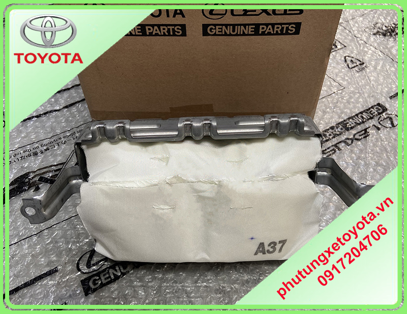 Túi khí phụ Toyota Innova 2021